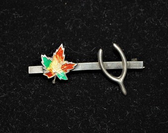 VIntage Sterling Silver Canadian Good Luck/Souvenir Brooch