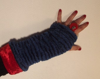 Reversible blue and Red mittens
