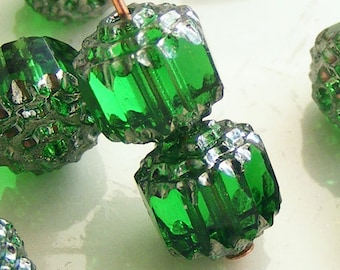 8mm Cathedral Beads Czech Glass Fire Polish Emerald Green with Silver (Qty 8) SRB-8FPC-G-S