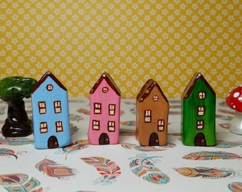 Little clay houses. Miniature collectable home. Ooak handpainted and handmade tiny house. Decorative miniature