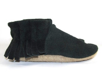 Soft Sole Eco Friendly GREEN Leather Baby Shoes Moccasins 12 to 18 Month