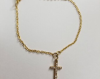 Gold dainty cross bracelet
