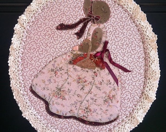 Oval Fabric frame with lady