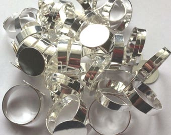 support Adjustable ring on finger size
