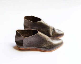 gunmetal grey evening shoes