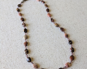 Mauve Knotted Necklace