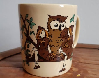 Girl Guide / Brownie mug , Brownie oath , owl , Girl Guides of Canada , scouts