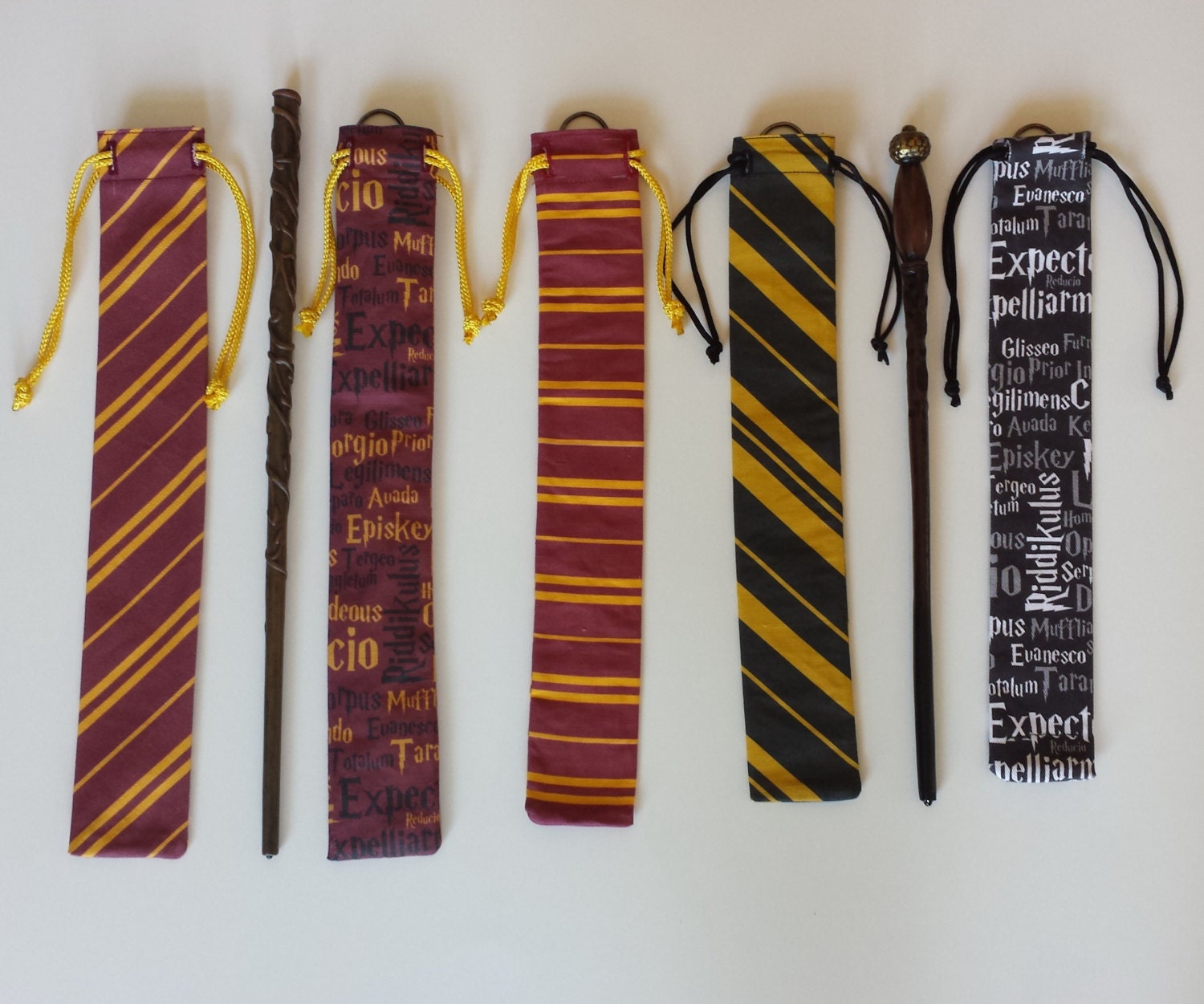 Harry Potter Inspired Magic Wand Carrier Holster Gryffindor