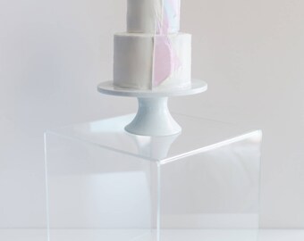 Plastic Cake Plateau Pink Crystal Pendants Cake Stand