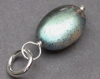 Labradorite Pendant, Sterling Silver Wire Wrapped Pendant, Labradorite Jewelry, Labradorite Charm, Necklace Pendant, Stones 194