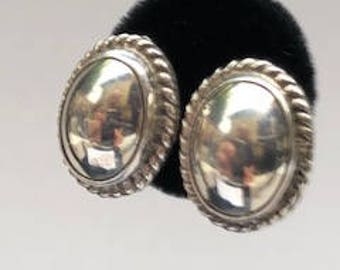 Oval STERLING SILVER Earrings
