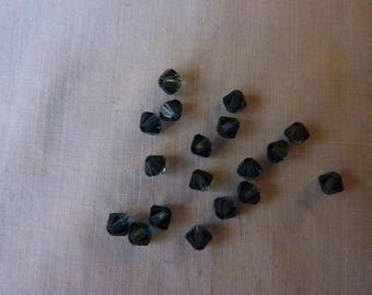 100 authentic "montana" 4 mm Swarovski Crystal bicones