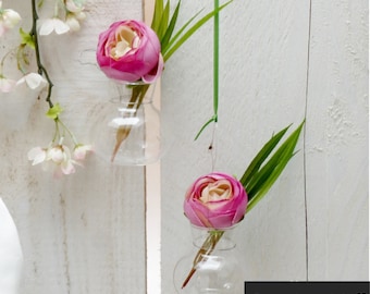 2 Glass vases for hanging