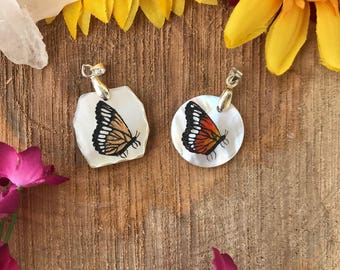 Butterfly Necklace, Pearl Engraving, Pearl Necklace, Pearl Butterfly, Gold Butterfly