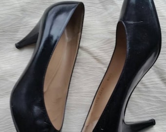 80s Vintage Bruno Magli black patent leather pointed toe 3.5" heel pumps shoes 10.5 B