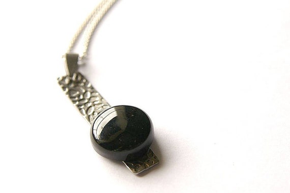 Natural Onyx Jewelry, Gemstone Necklace, Pendant Cabochon, Healing Crystals, Onyx Gift for Her