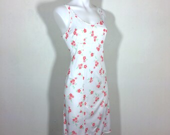 sz. L | 70s vintage nylon slip nightgown / red floral vintage slip / cherry red flower nylon nightie / white vintage 1970s nightgown