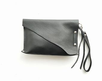 Black leather wristlet // leather clutch