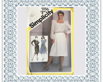 Simplicity 5336 (1981) Misses' pullover dress - Vintage Uncut Sewing Pattern