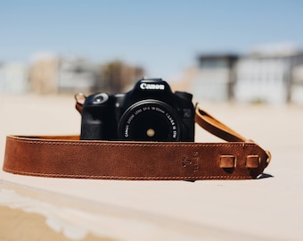 Personalized - Brown Leather Camera Strap for DSL/SLR camera, DSLR Camera Strap. Camera accessories. Canon camera strap. Nikon camera strap.