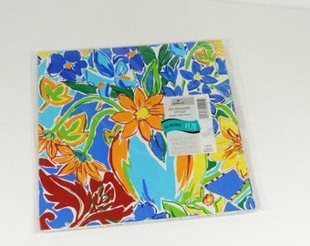 Vintage Gift Wrap - Mod Floral - Unopened