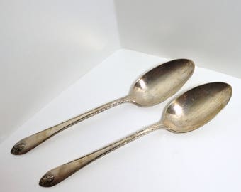 Set of Two (2) WM Rogers & Son Serving Spoons - Silverplate - 1940 Art Deco Exquisite