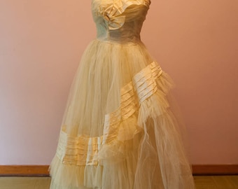 Vintage Tulle Gown - Bridesmaid Prom Yellow 50s 60s Bow