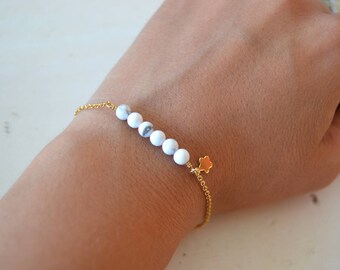 Natural white Howlite gold plated bracelet