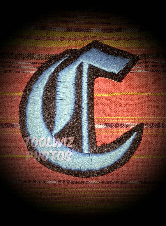 1 inch Letter embroidered patch Old English