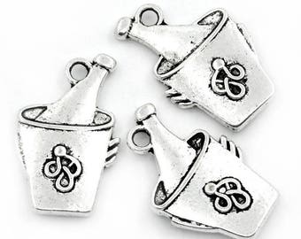 2 charms/pendants silver plated champagne bucket
