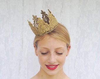 Queen of Hearts Gold Lace Crown - "Queen Heart" - fairytale, cake topper, birthday crown, bridal crown, bachelorette party