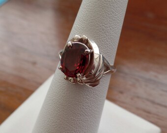 Garnet Ring, Sterling Silver Garnet Ring, 2.5 Carat Garnet Jewelry, Garnet Ring, January Birthstone, Ladies Garnet,925, Solitaire Ring, 1066