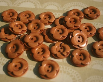 Flower Wooden Buttons - Wood Flower Petals Button - 3/4" Wide