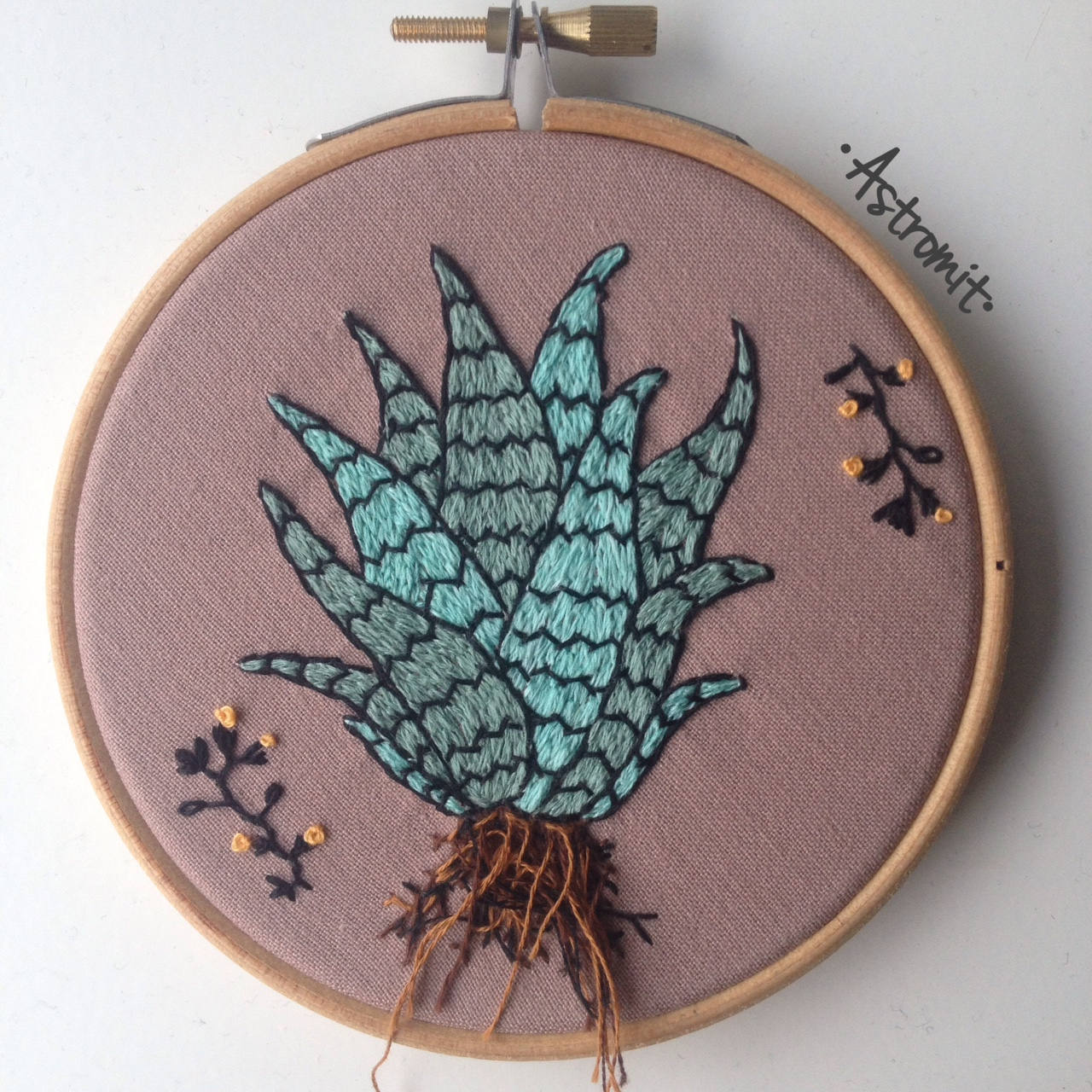 Frame embroidery succulent cactus