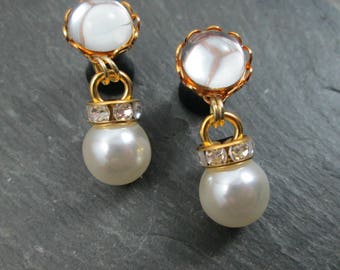 Dainty Wedding Plugs - 10g - 8g - 6g - 4g - 2g - 0g - Bridal Gauges - Rhinestone Plugs - Plug Earrings -Pearl Plugs - Rhinestone and Pearl