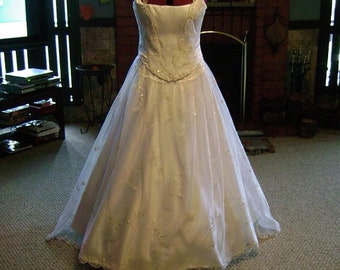 Custom wedding dress