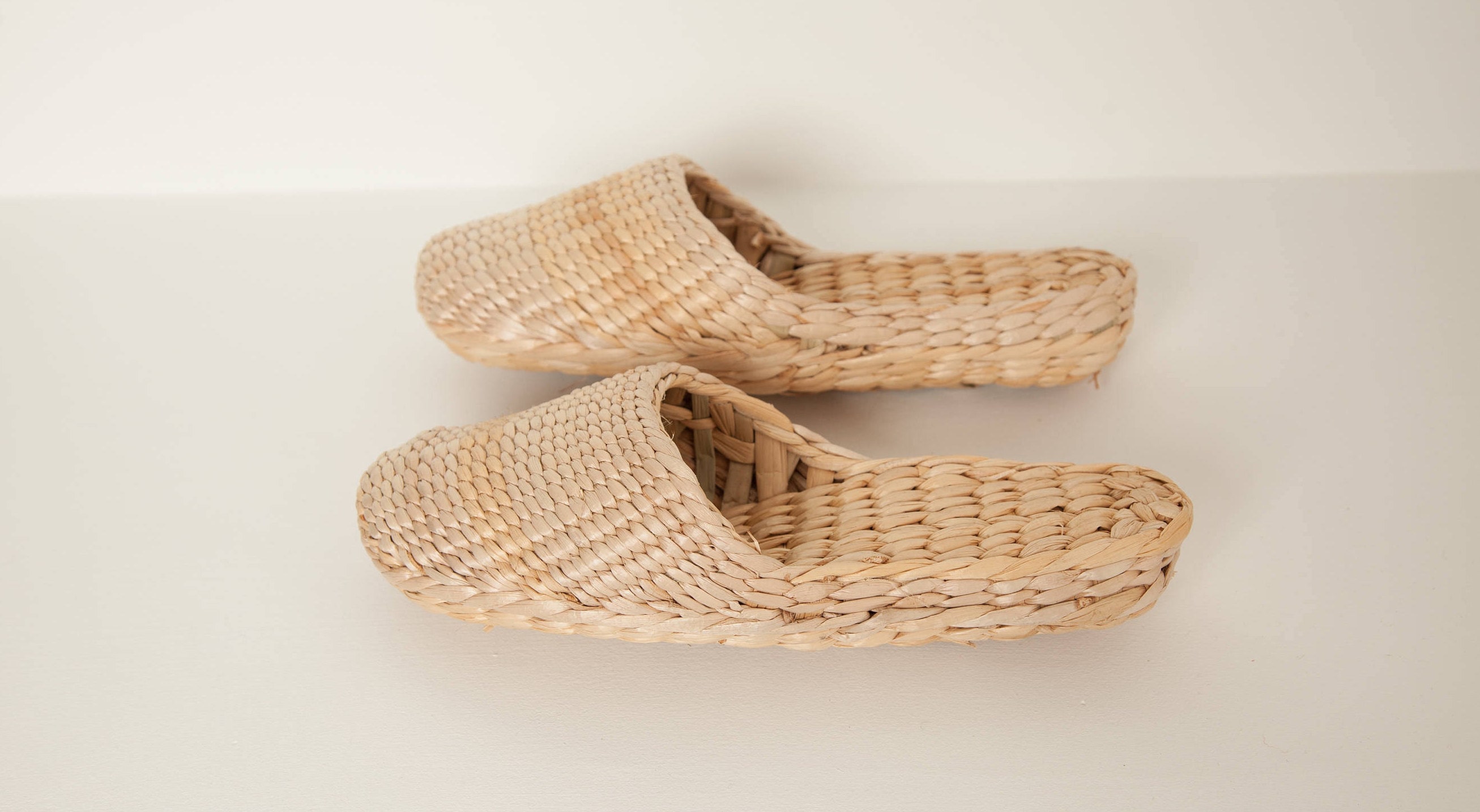 straw slippers amazon