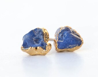 Gold Raw Sapphire Earrings, Delicate Earrings, September Birthstone Earrings, Sapphire Stud Earrings, Tiny Stud Earrings, Raw Gemstone Studs