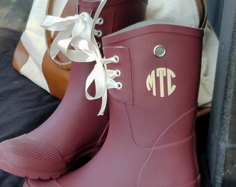 Monogrammed Rain Boots, Womens Rain Boots, Christmas Gift for Her, Girlfriend Christmas Gift, Wife Christmas Gift