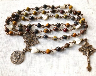 Rosary wirewrapped Bronze Saint Mary Madgalene mother of pearl hearts medal catholic Jewelry by Rosenkranz-Atelier