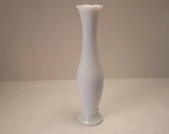 Very Pretty White MILK GLASS VASE with Beautiful Vine Pattern From Top to Bottom!