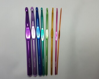HiyaHiya Aluminium Crochet Hook, sizes 2-10mm