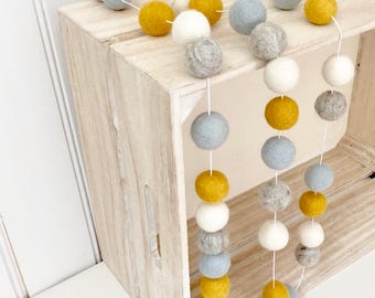 Neutral Nursery Garland, Pom Pom Garland, Modern Nursery Decor, Unisex Nursery Decor, Felt Ball Garland, Playroom Decor