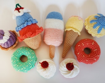 Amigurumi/food/Sweets/Children/Candy/Pretend/play/food/Crochet cake/Toy/Sweet/Kitchen/game/Chocolate/Dessert/handmade/Cake with cream