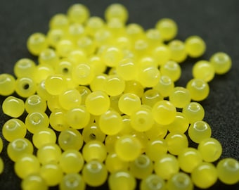 set of 100 beads green round