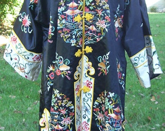 Vintage Silk Embroidered Chinese Robe