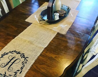 Table Tunner//Burlap//Personalized