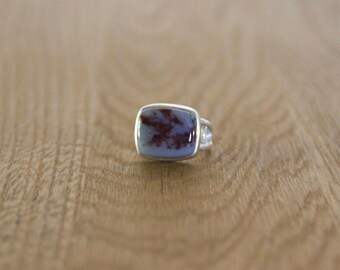 Red Plume Agate and Sterling Silver Ring. Size 7.25.