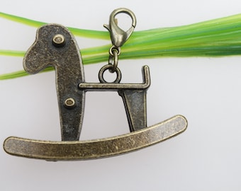 Own Charm ~- 13x42x34m Antique Bronze Lovely Shooking Horse Trojan The Memories Of Childhood Charms Pendant