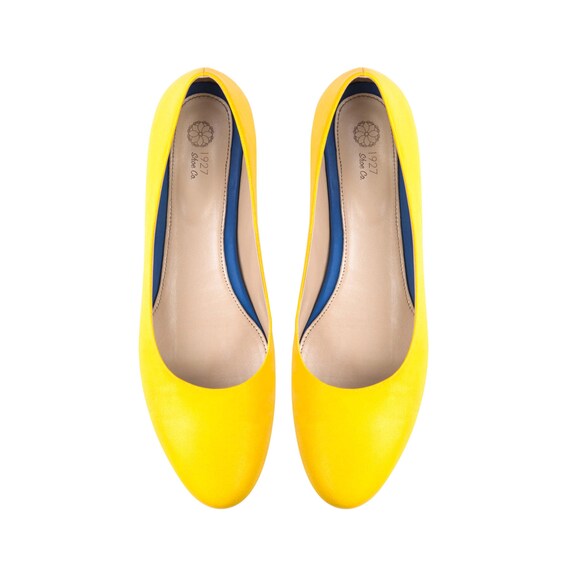 Items similar to Womens shoes - Yellow Shoes Yellow Flats shoes Women ...